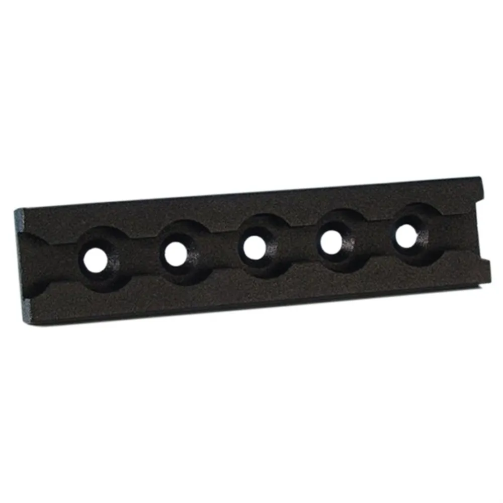 Adam Hall Hardware 5720 - Ösenbefestigungsschiene schwarz