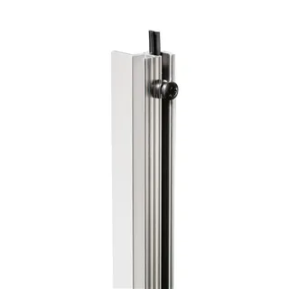 Adam Hall 19" Parts 6162 - Rackschiene Aluminium stufenlos mit Gummikeder