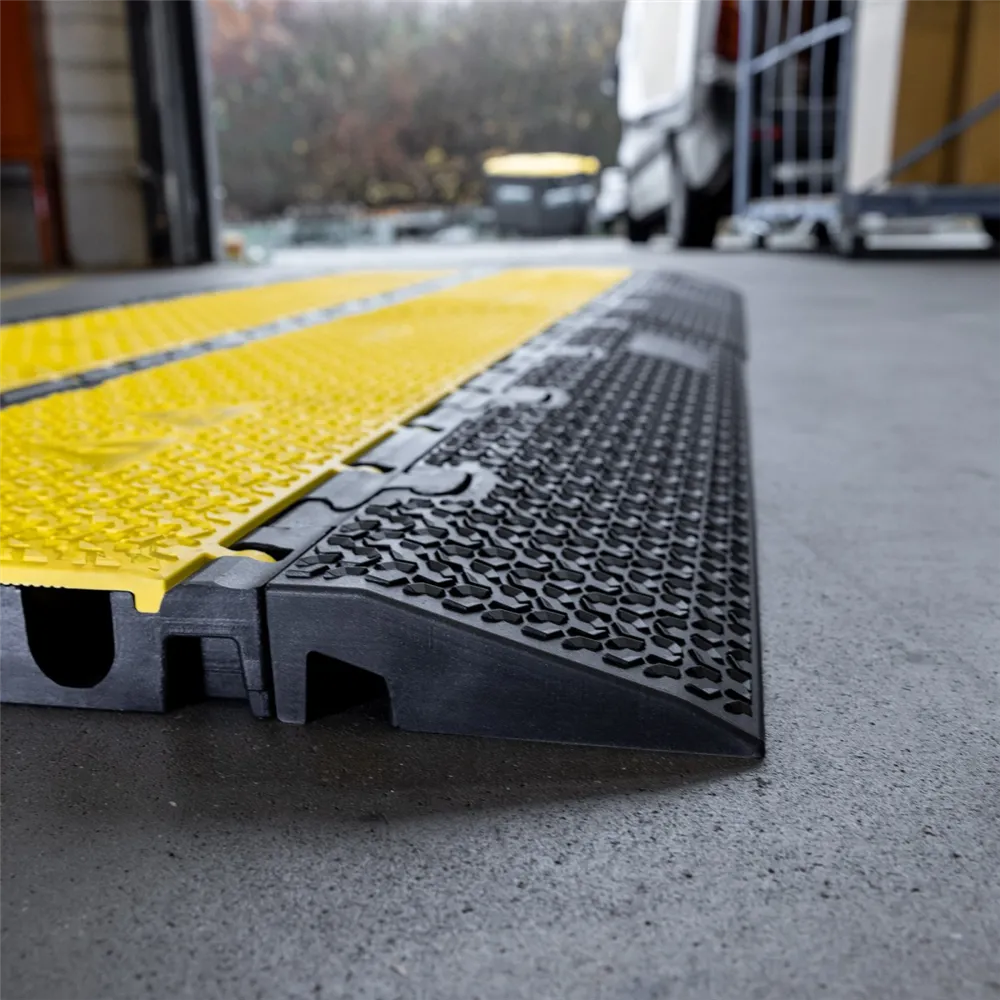 Defender MIDI 5 2D RS - Kurze Rampe für MIDI 5 2D-Modulsystem