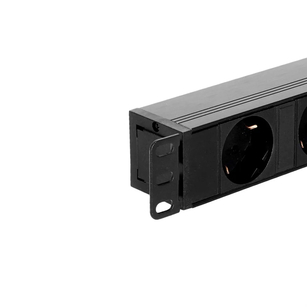 Adam Hall Cables 87470 - Montierbarer Stromverteiler 1HE 4-Fach