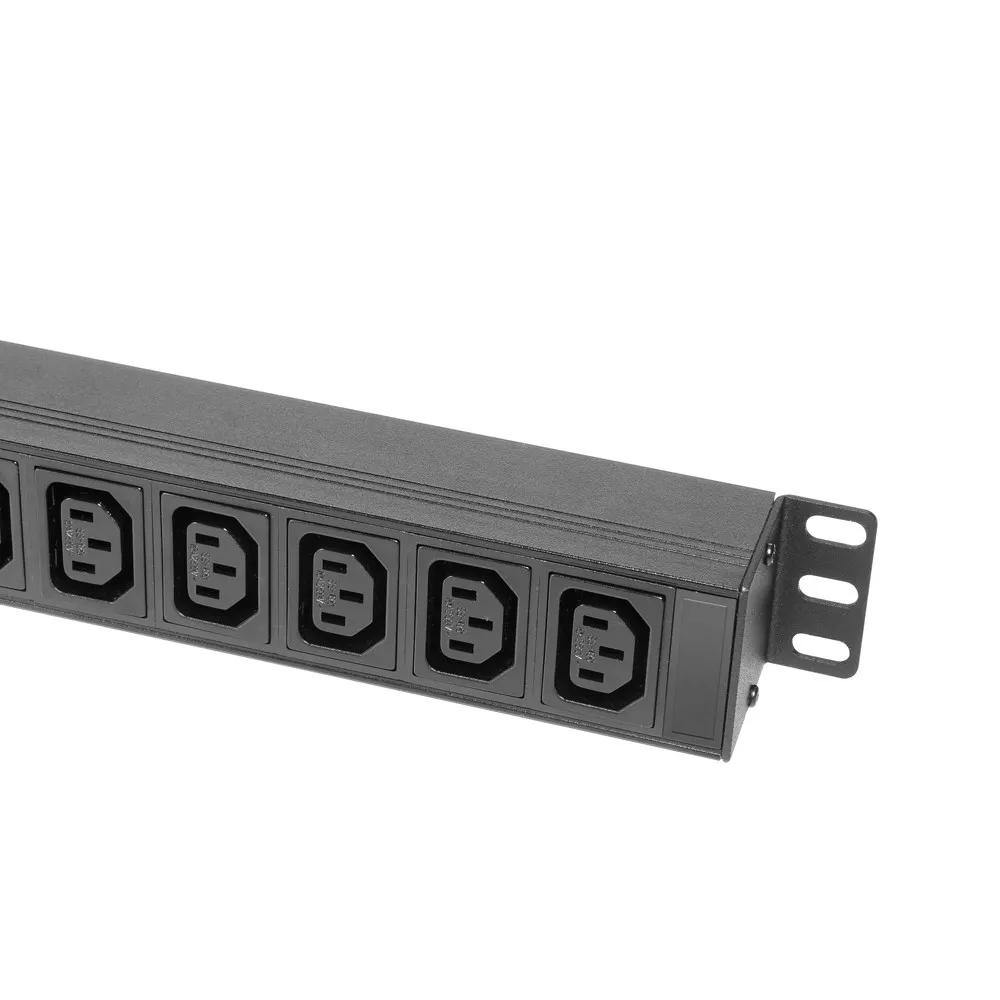 Adam Hall Cables 87471 IEC - 19" Stromverteiler 1HE 10-Fach mit C13 Kaltgerätebuchsen