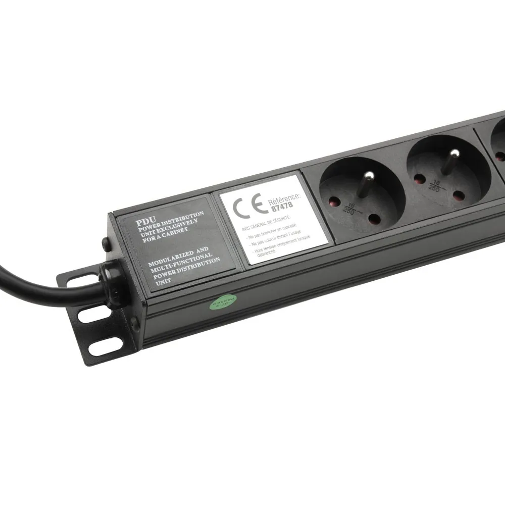 Adam Hall Cables 87478 - 19" Stromverteiler 1HE 8-Fach mit französischer Norm