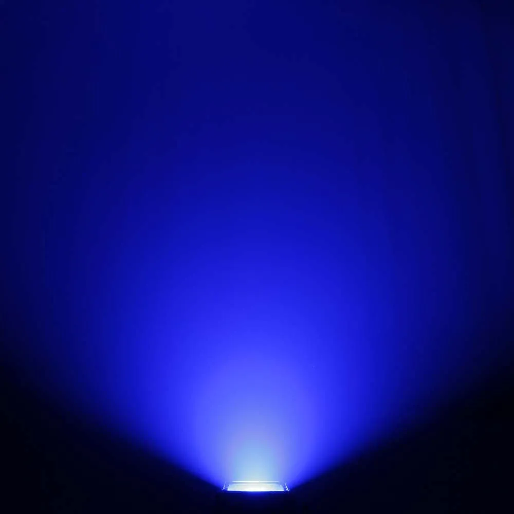Cameo FLAT PRO FLOOD IP65 TRI - Outdoor Fluter mit 60W Tri-Color COB-LED in Schwarzem Gehäuse