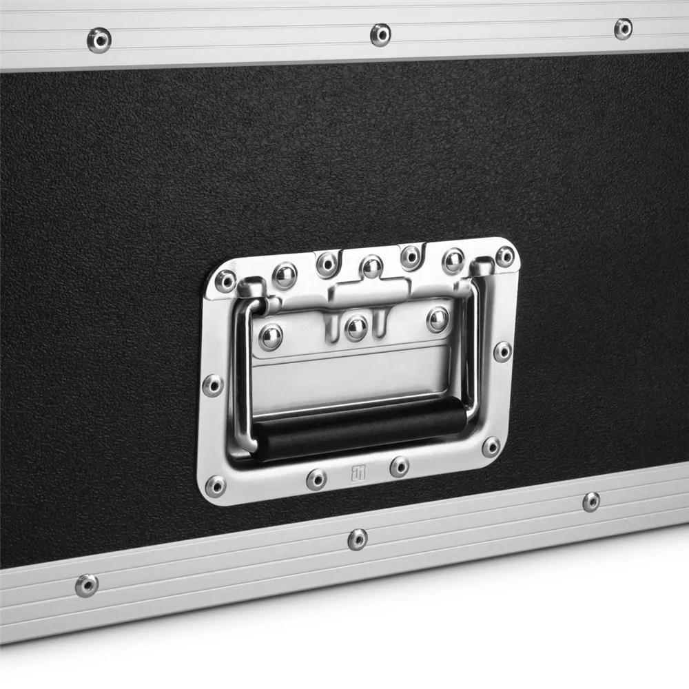 Cameo INSTANT FOG 1700 T PRO - Touring-Nebelmaschine mit 1.700 W Heizleistung