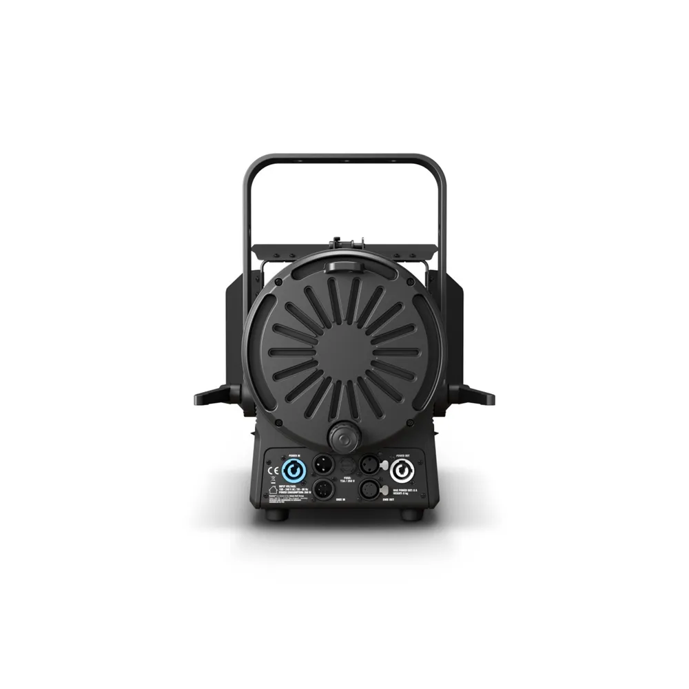 Cameo TS 200 FC - Theater-Spot mit Fresnel-Linse und 200 W 6-in-1 LED in schwarzem Gehäuse