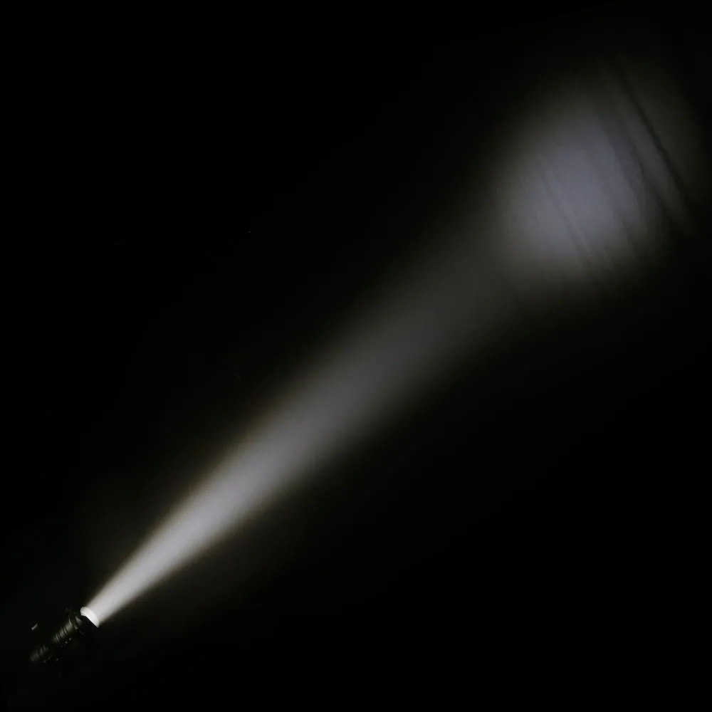 Cameo TS 60 W RGBW - Theater-Spot mit Plankonvexlinse und 60W RGBW-LED in schwarzem Gehäuse