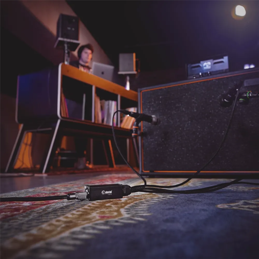 Adam Hall Cables 4 STAR CATBOX XF3 - Audio & DMX Multicore | Adam Hall® 4 XLR 3-Pol Female x Cat.6a