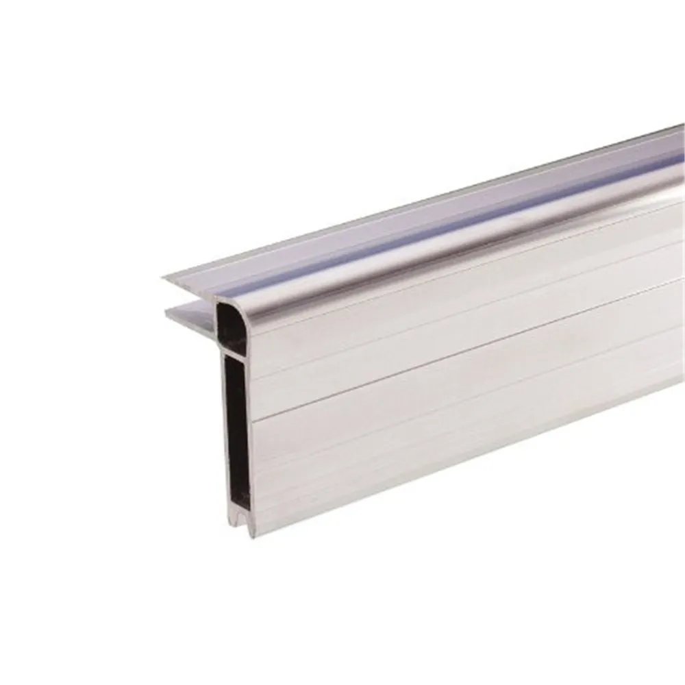 Adam Hall Hardware Q 6504 - Deckelrahmen female