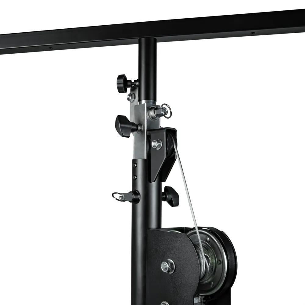 Adam Hall Stands SWU 400 T - Wind up Kurbelstativ mit Traverse schwarz