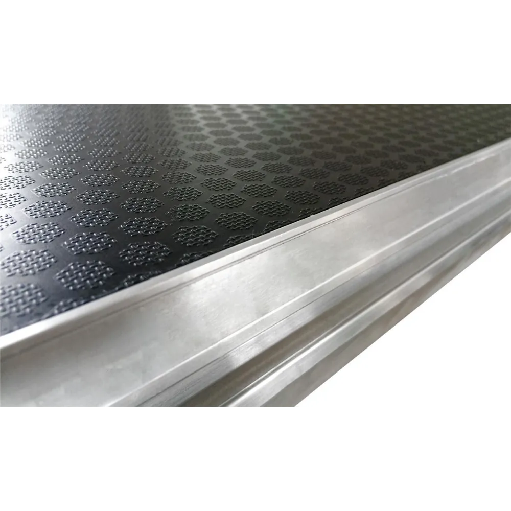 GLOBAL TRUSS Bühnenpodest GT Stage Deck 100x100cm Outdoor
