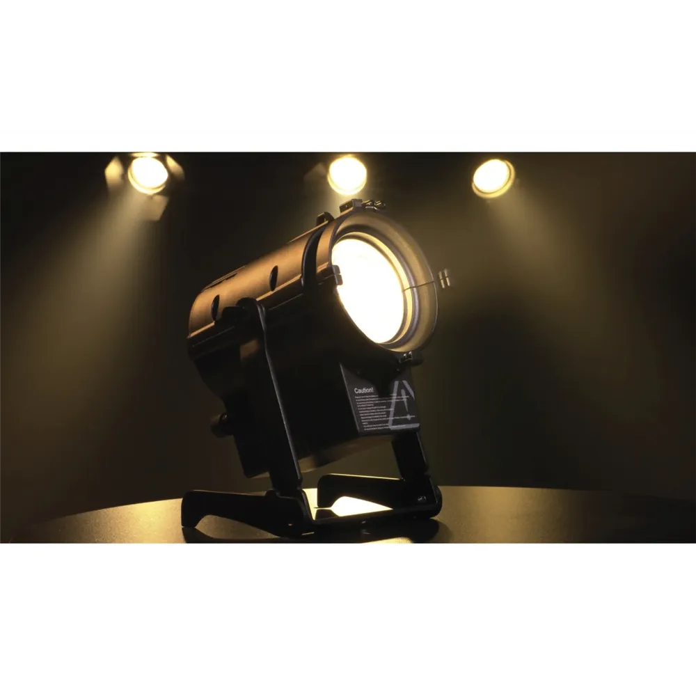 SHOWTEC Performer Fresnel Mini Battery
