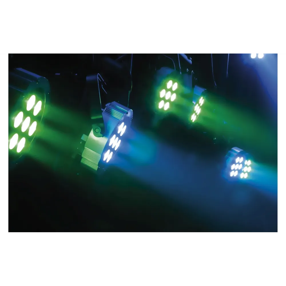 SHOWTEC Compact Par 7 Q4