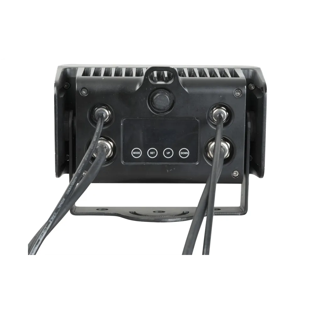 SHOWTEC Cameleon Flood 6 Q4
