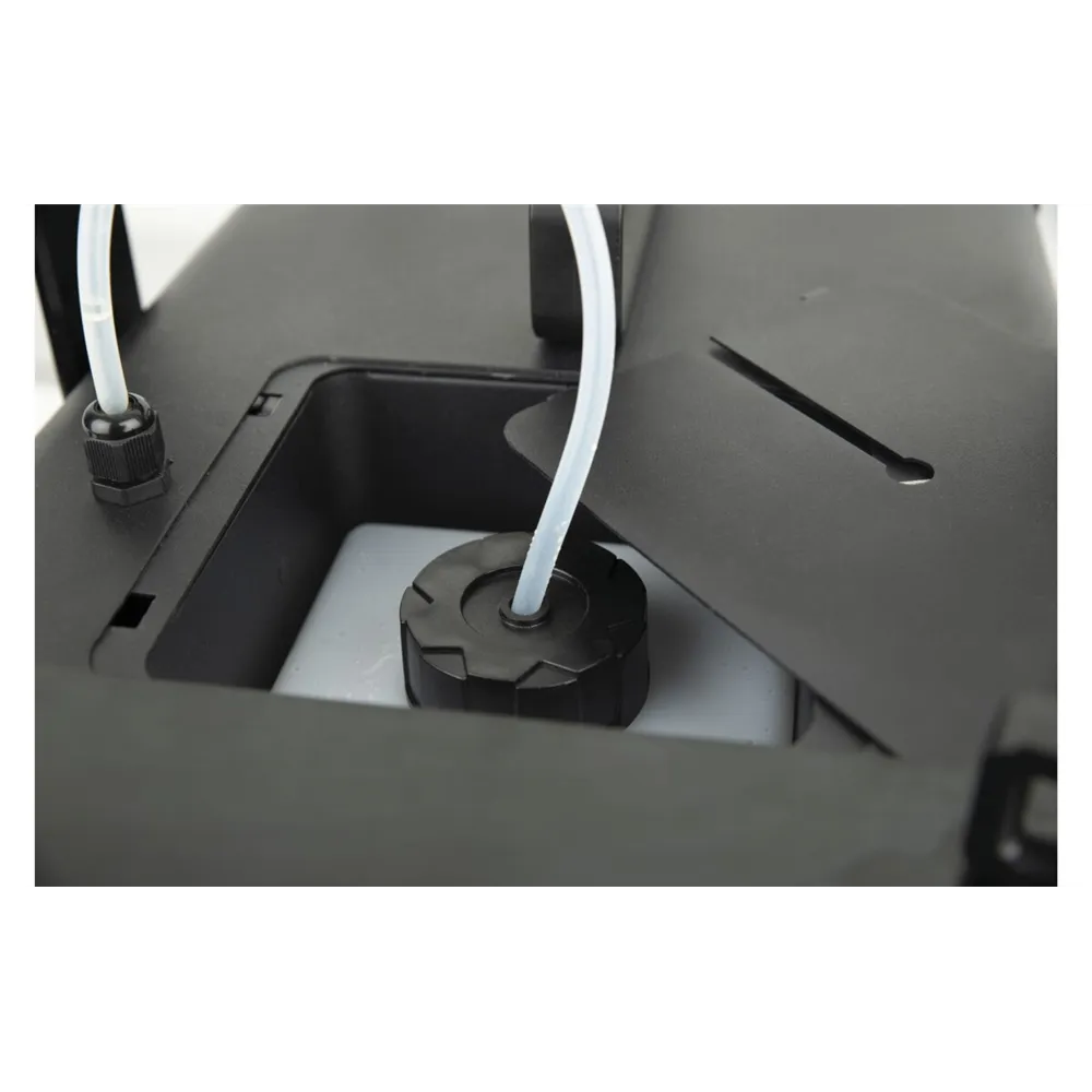 SHOWTEC QubiQ S2500 Smoke Machine