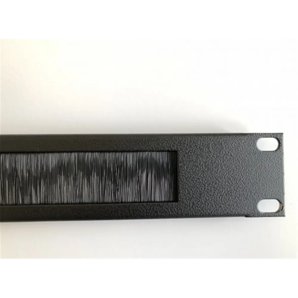 Neutrik 19'' 1HE Rack Mgmt Panel sw mit Buerste