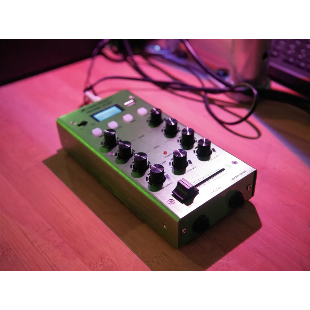 OMNITRONIC GNOME-202P Mini-Mixer grün