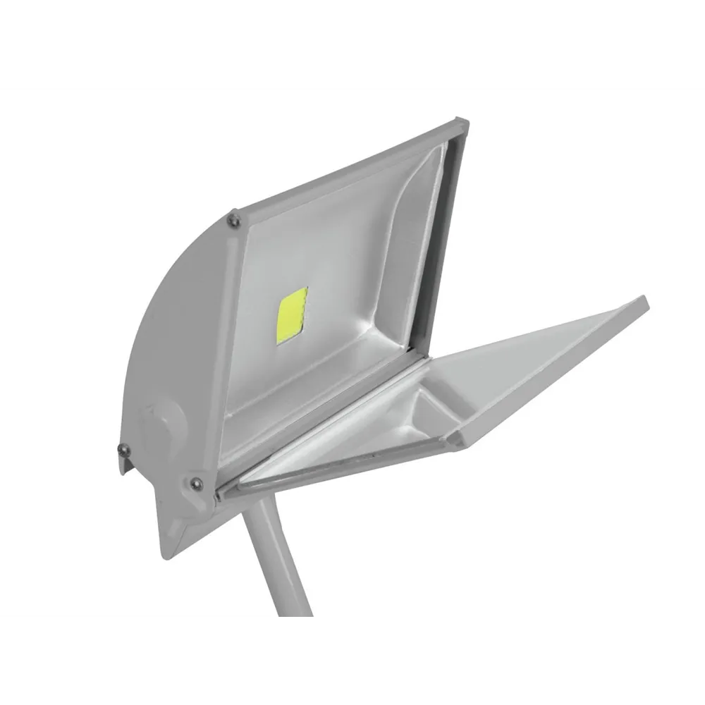 EUROLITE LED KKL-50 Fluter 4100K silber
