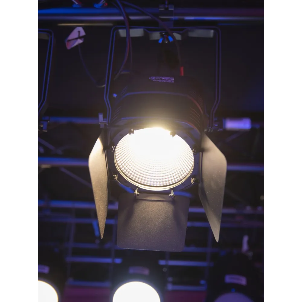 EUROLITE LED Theatre COB 100 WW