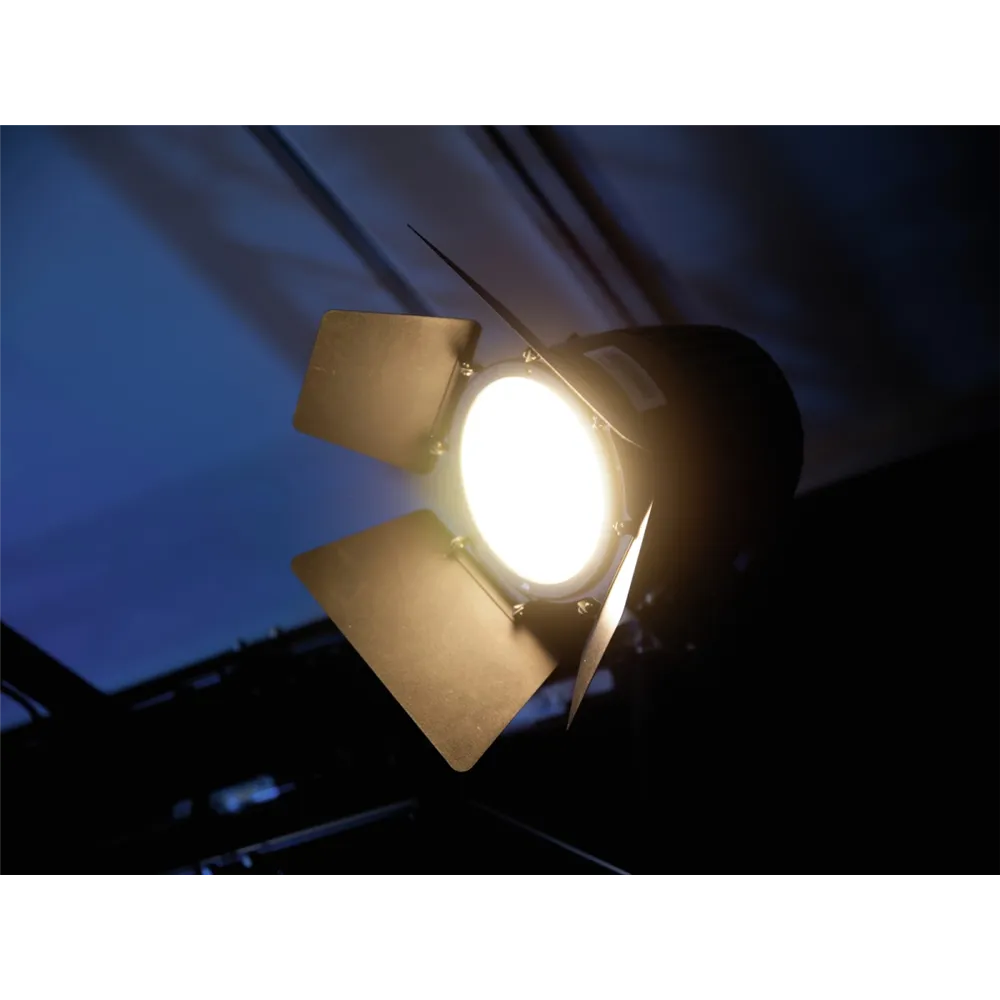 EUROLITE LED Theatre COB 200 WW/CW