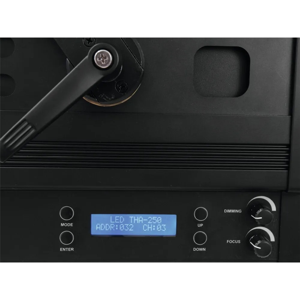 EUROLITE LED THA-250F Theater-Spot