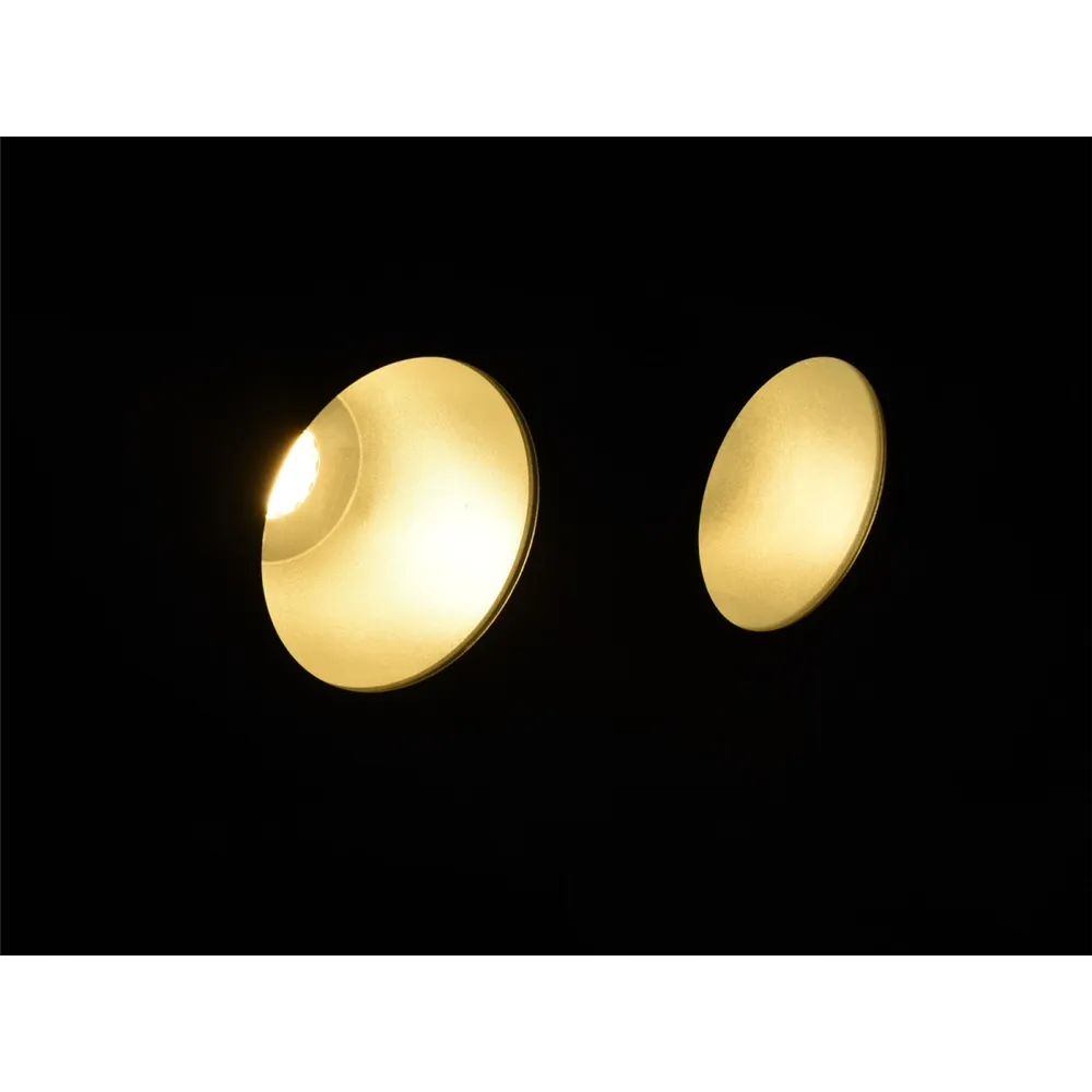 EUROLITE Audience Blinder 2x100W LED COB WW