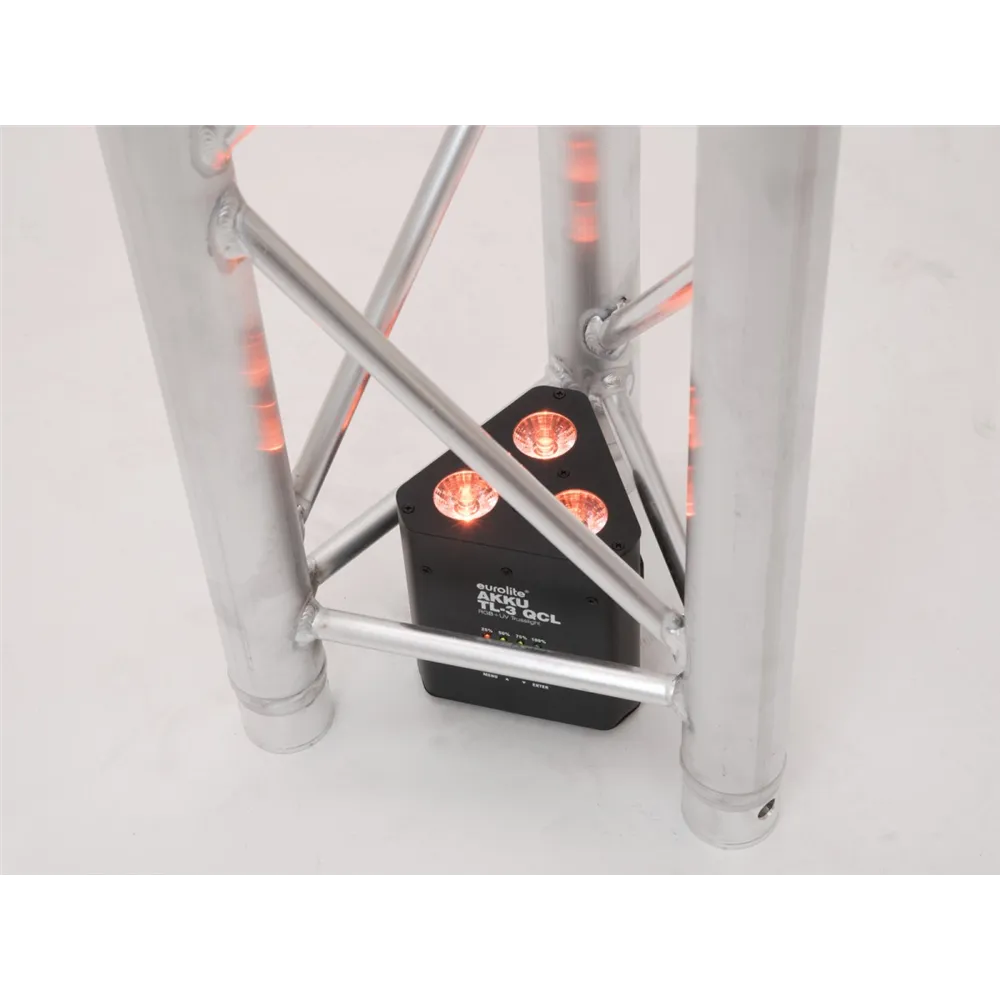 EUROLITE AKKU TL-3 QCL RGB+UV Trusslight