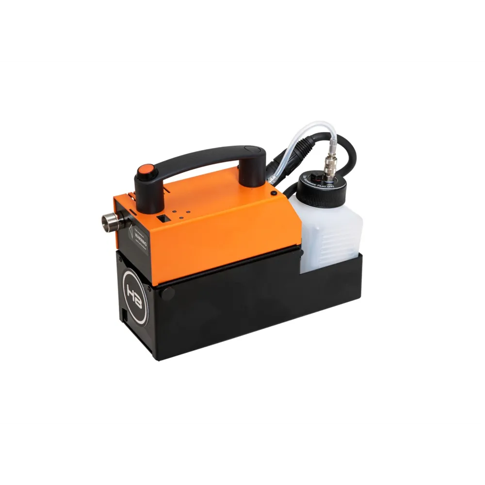 HAZEBASE piccola Akku-Nebelmaschine DMX