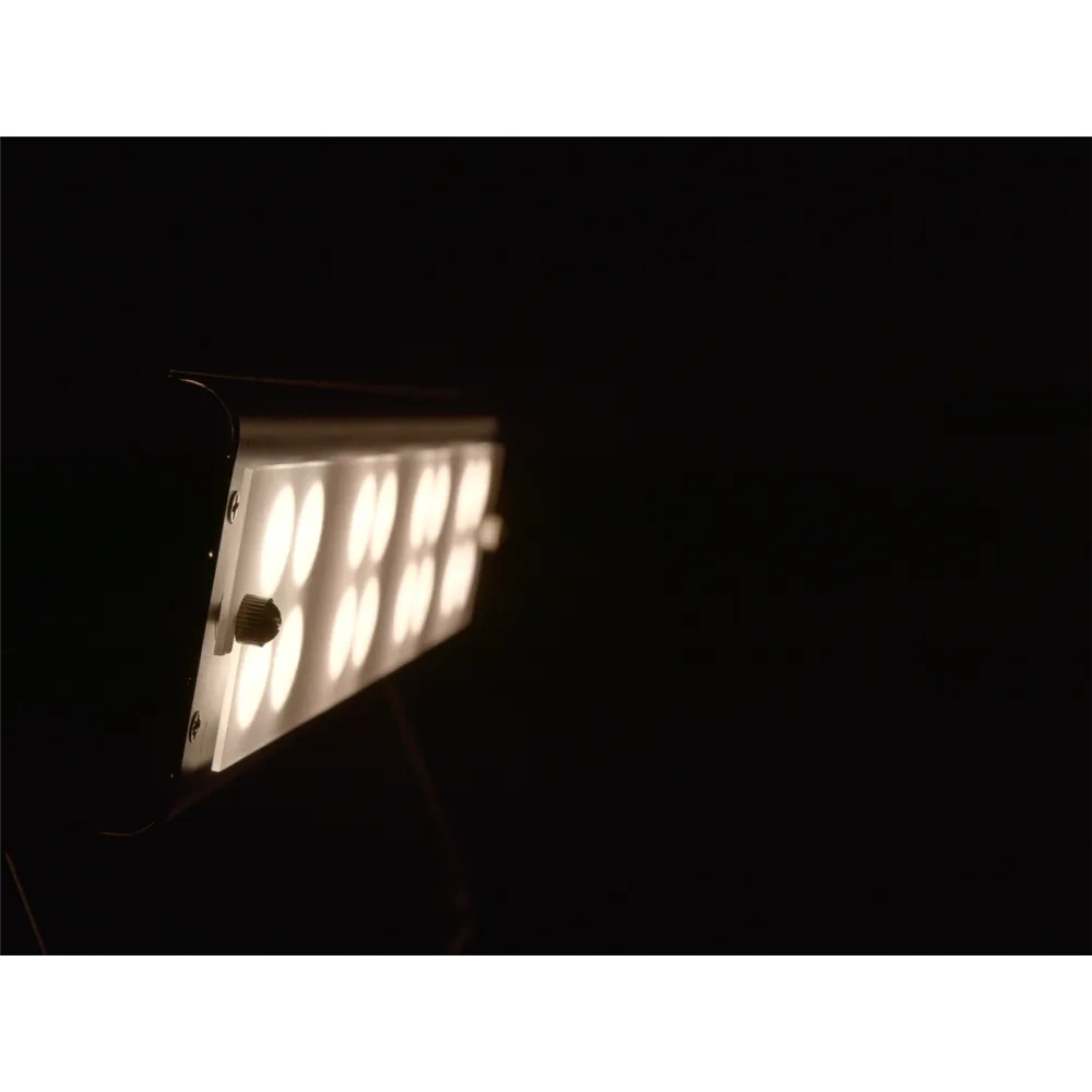 EUROLITE LED Silent Bar 16x4W RGB/WW